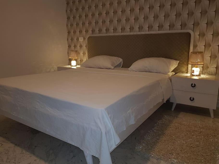 Lovely Apartment Near Tunis Mall - Lac2 Tunis Eksteriør bilde